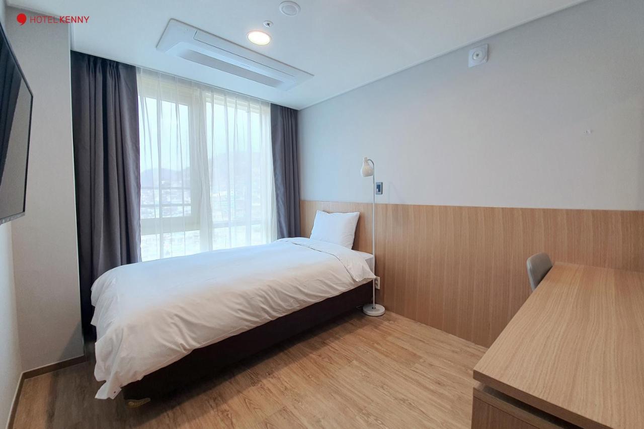 Hotel Kenny Yeosu Dış mekan fotoğraf